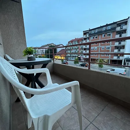 Carolija 2 Apartament *