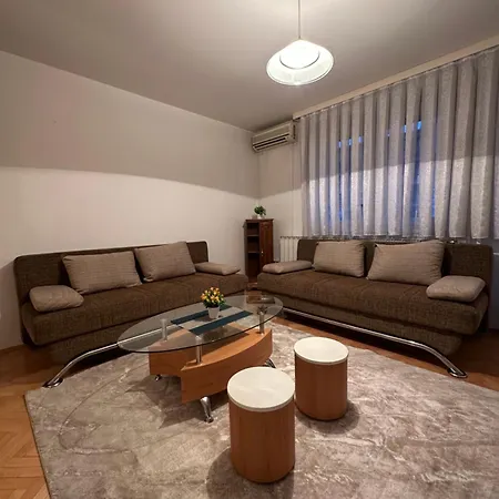 Apartament Carolija 2